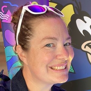 Meet your Posher, Deb